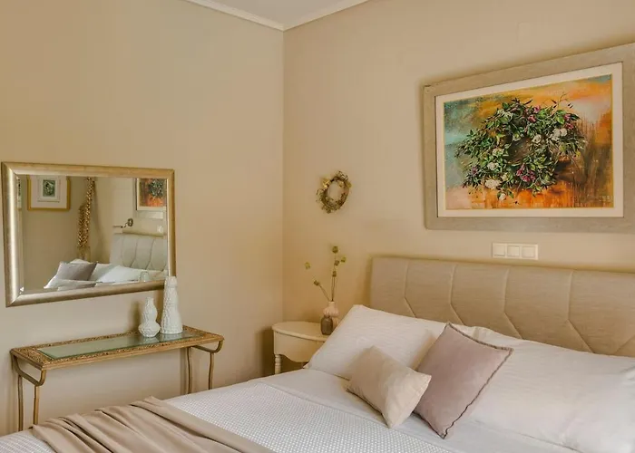 Konstantina By Select *