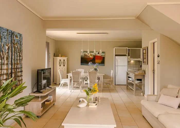 Konstantina By Select