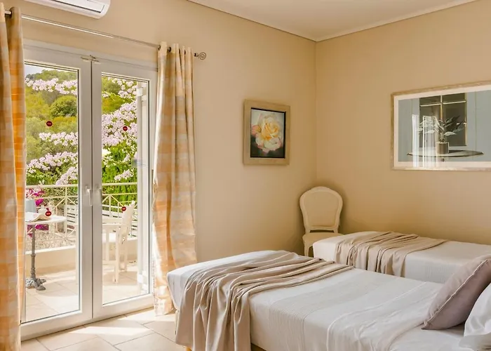 Konstantina By Select