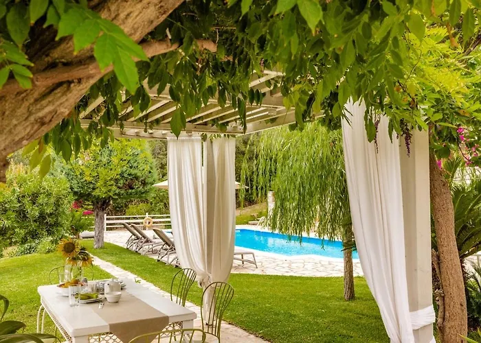 Konstantina By Select *